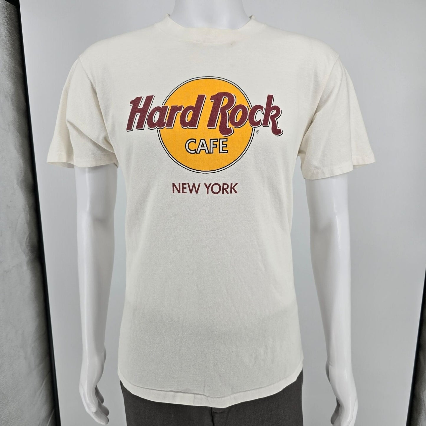 Vintage 1990s Hard Rock Cafe New York Made in USA White Souvenir T-Shirt (M)