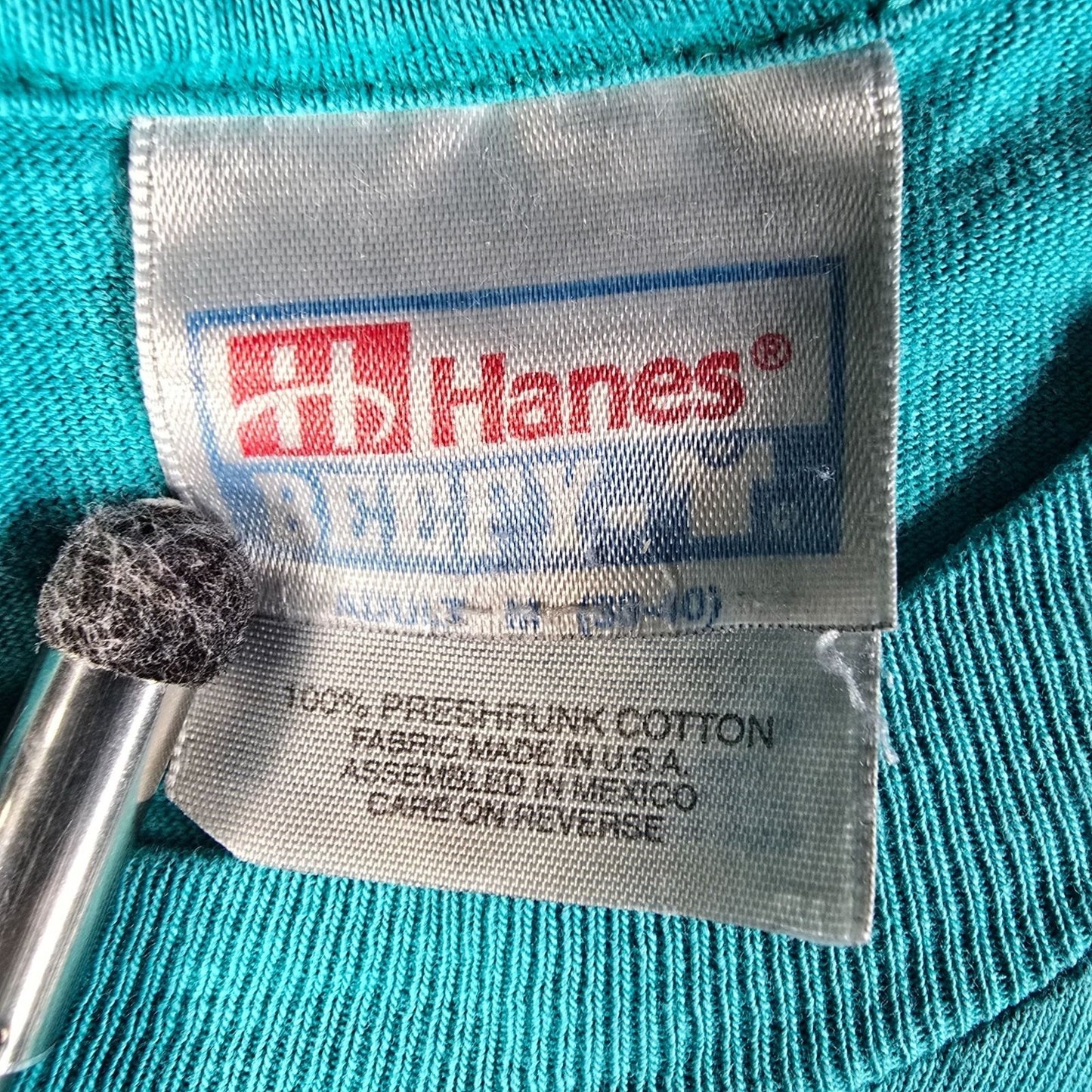 Distressed Vintage 1990s Hanes Faded Tribal Graphic Teal Pocket Tee T-Shirt (M)