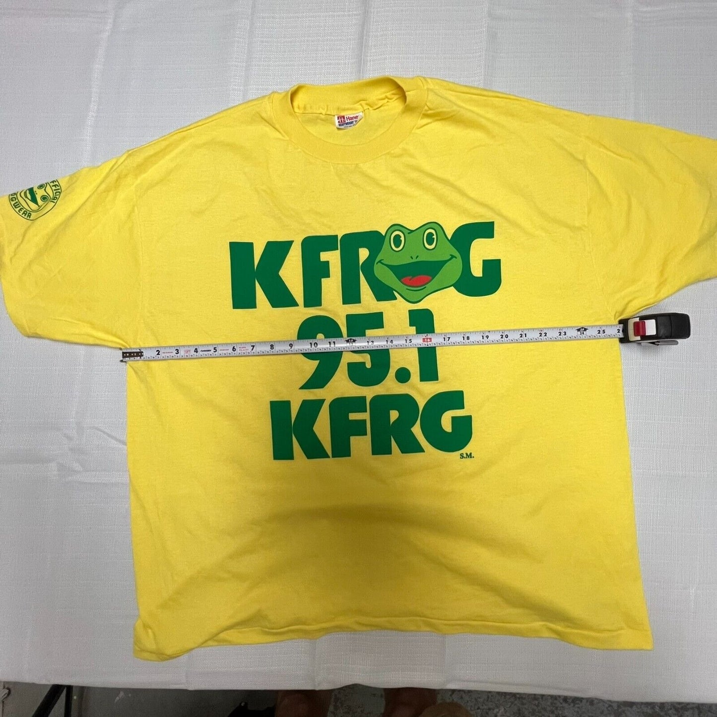 Vintage 1990s Hanes Heavyweigh Single-StitchYellow "KFROG 95.1 KRFG" Shirt (XXL)