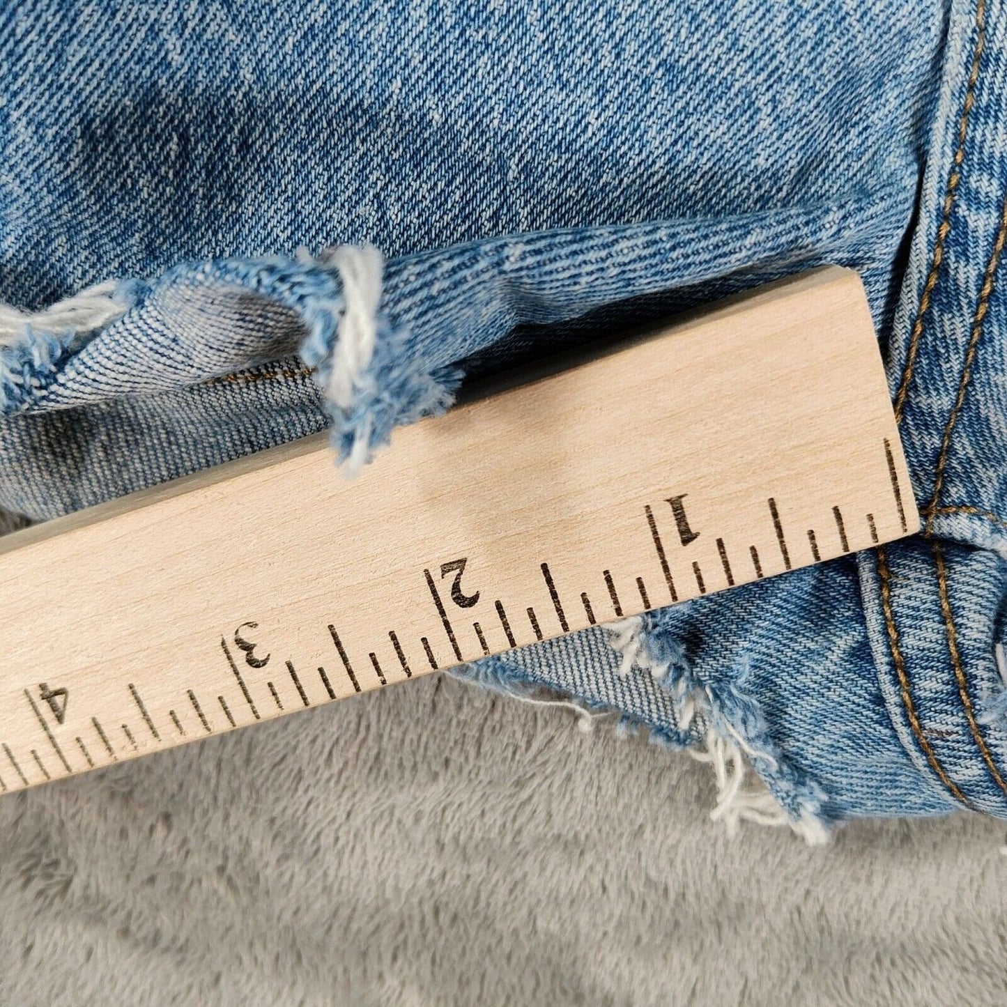 Universal Thread Goods Co "Vintage Straight" DIY Denim Cutoff Shorts (00/24R)