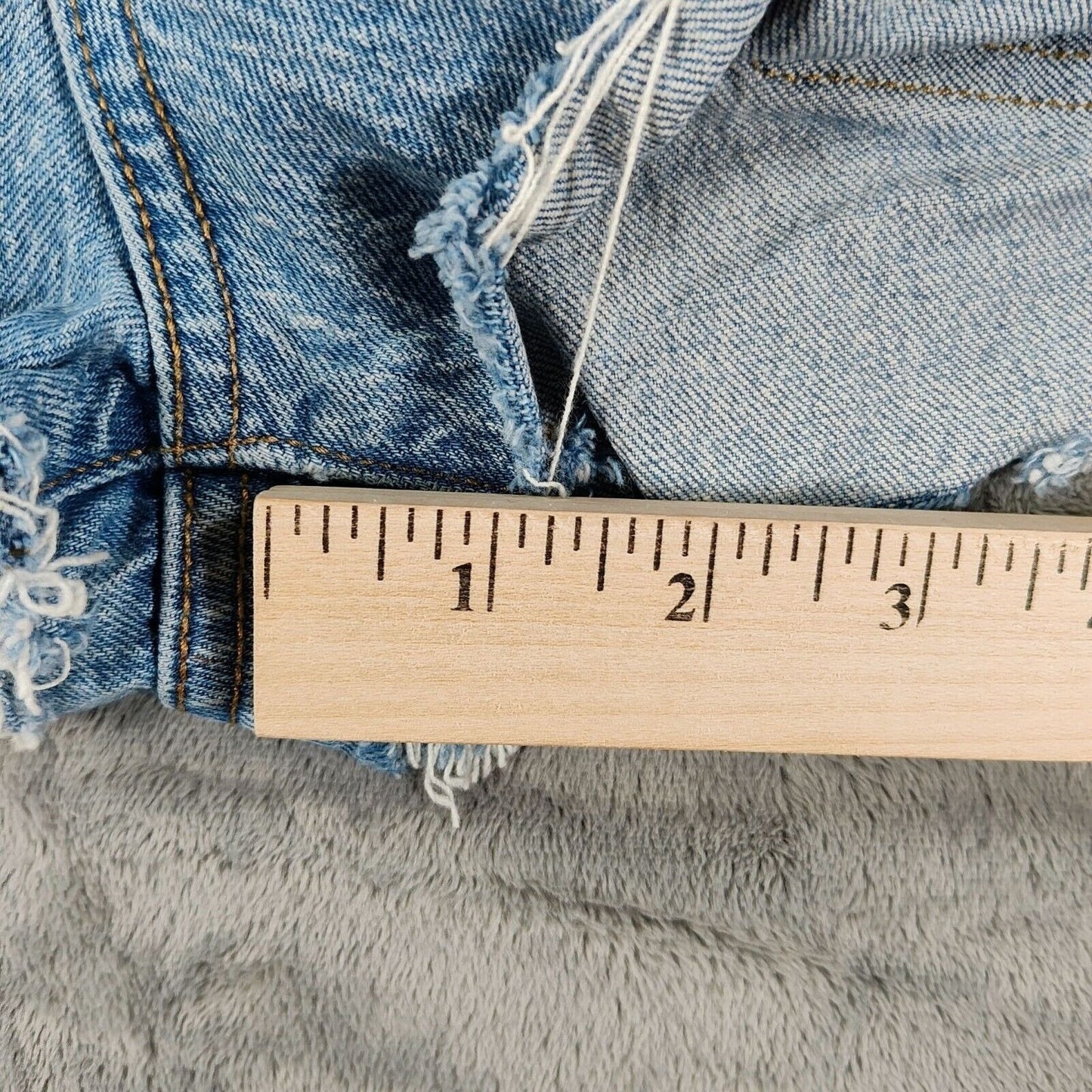 Universal Thread Goods Co "Vintage Straight" DIY Denim Cutoff Shorts (00/24R)
