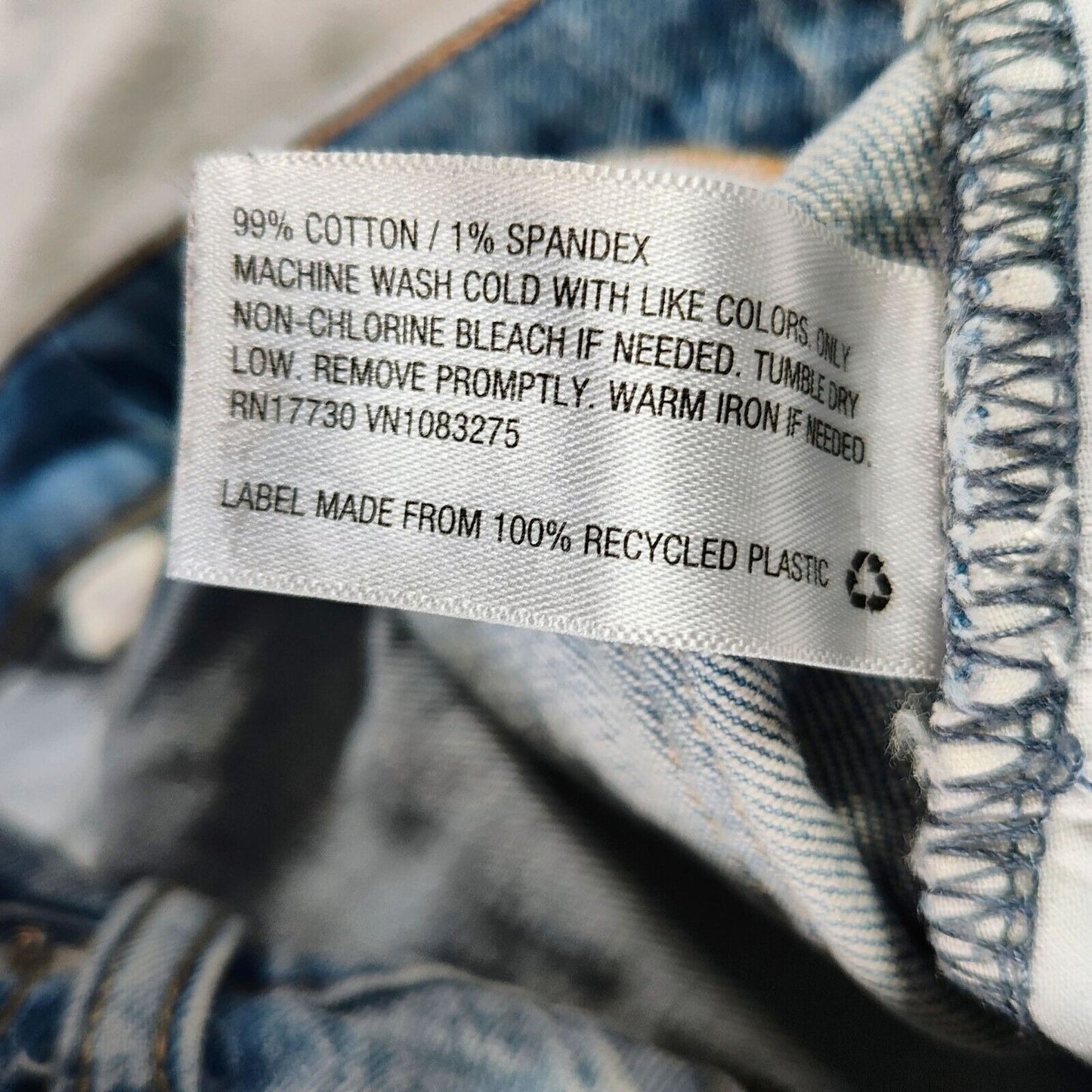 Universal Thread Goods Co "Vintage Straight" DIY Denim Cutoff Shorts (00/24R)