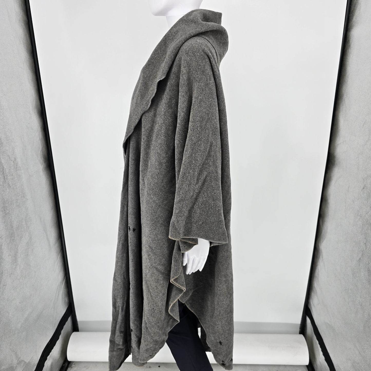 Distressed Vintage 1950s Sidney Haber Gray Hooded Wool Cloak (One Size)