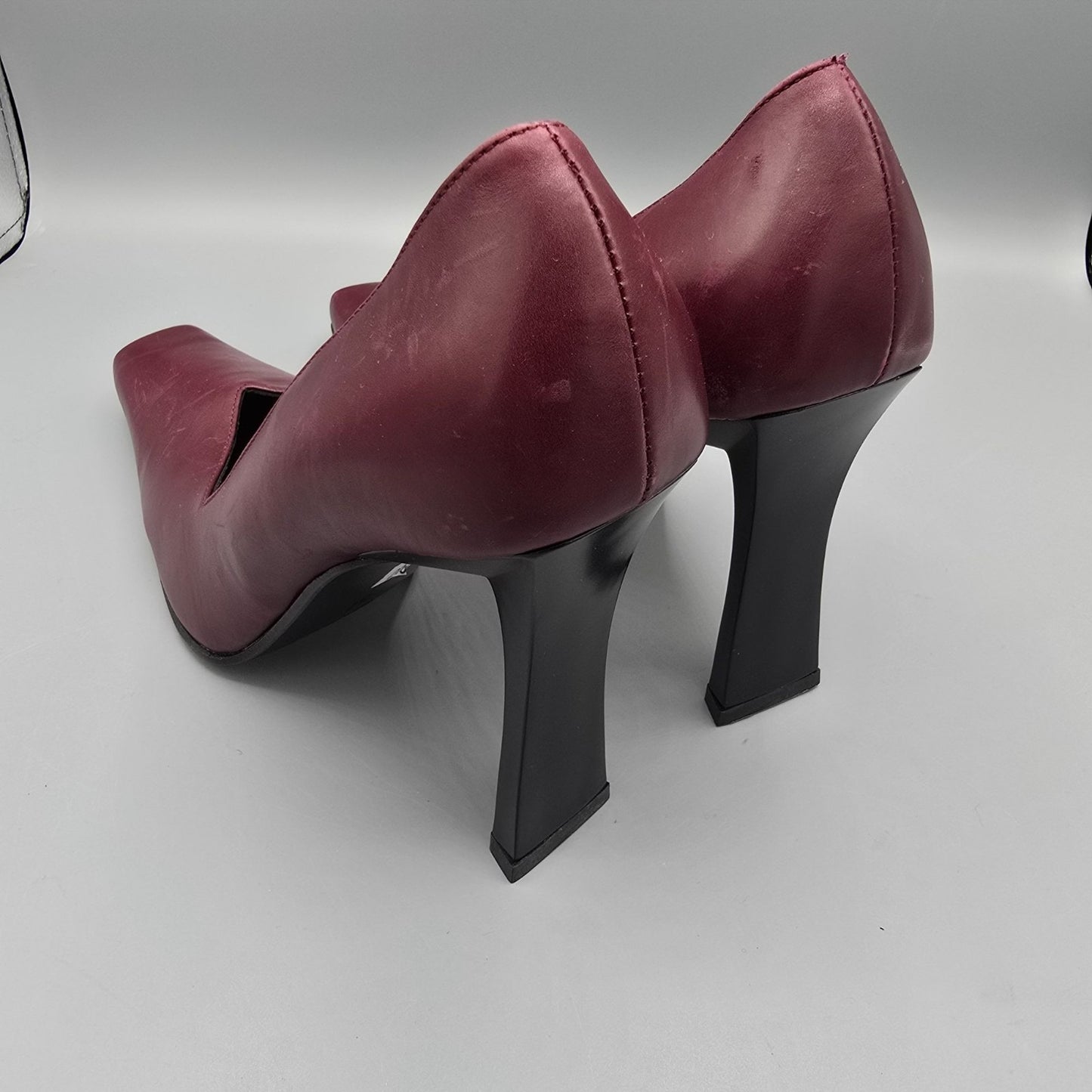 Vintage Y2K Deadstock Pari & Pari Bordeaux Nappa Square-Toe Pumps (EU37/US6.5)