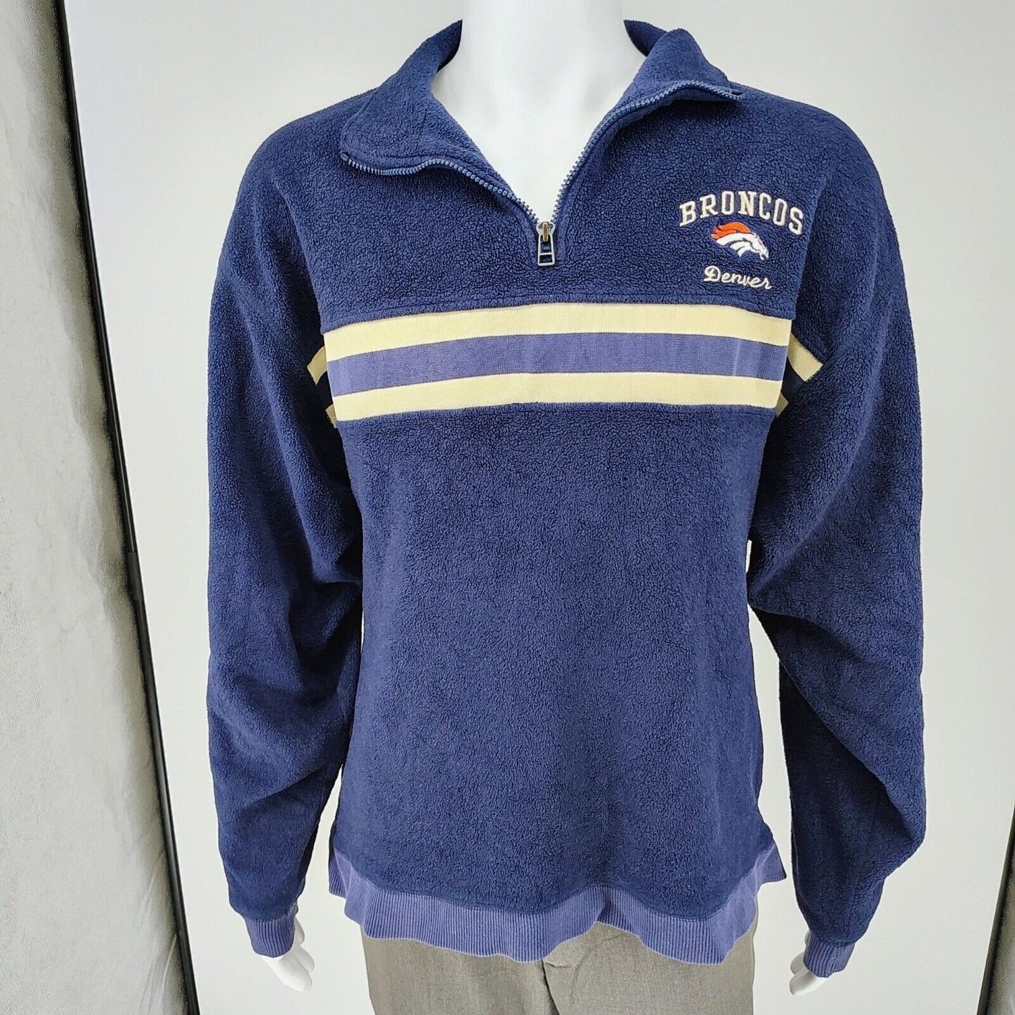 Vintage Denver Broncos Pro Player Pullover Striped Fleece Sweatshirt/Jacket (L)