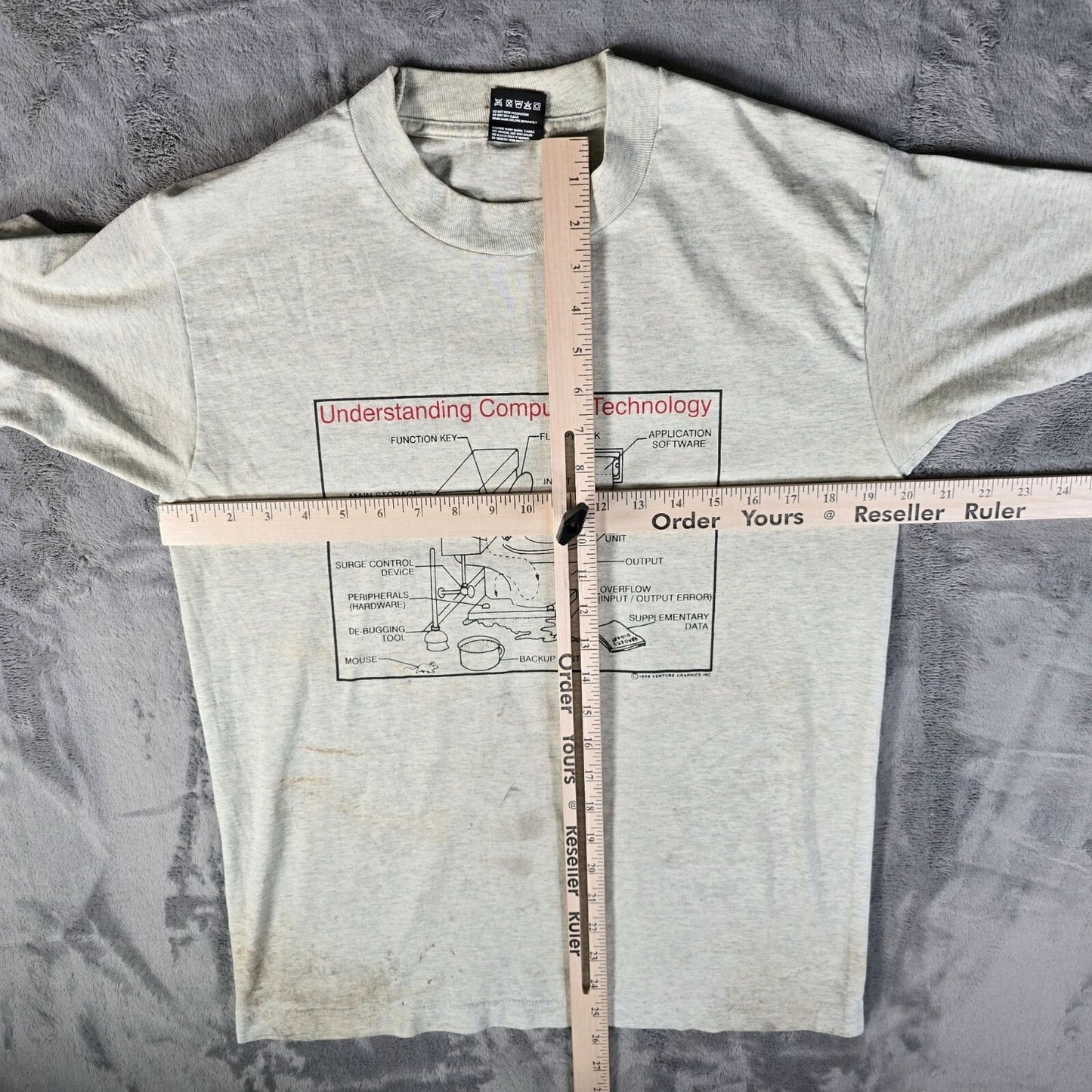 Distressed Vintage 1990s "Understanding Computer Technology" Toilet T-Shirt (M)