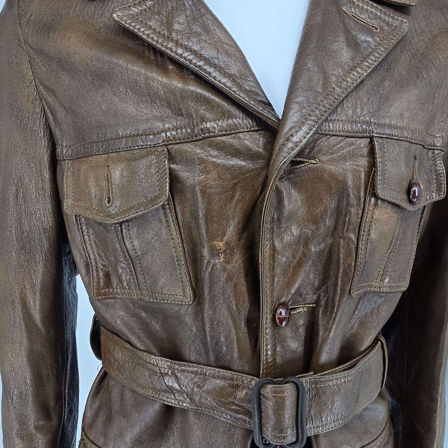 Vintage 1970s Unbranded Made in USA 4-Pocket Brown Leather Safari Jacket (Small)