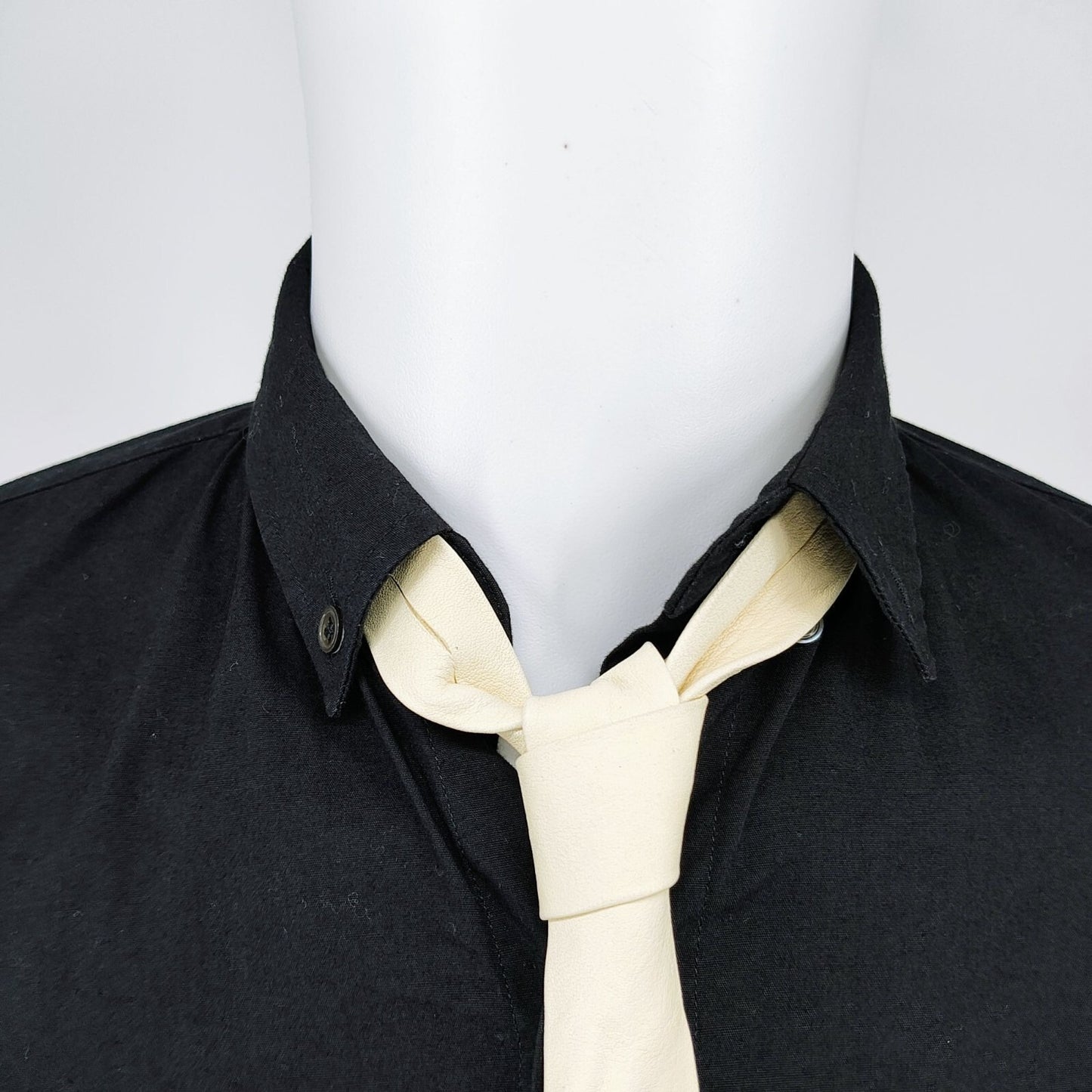R13 2015 F/W Unisex Luxury Black Button-Down Shirt With Beige Leather Tie (XS)