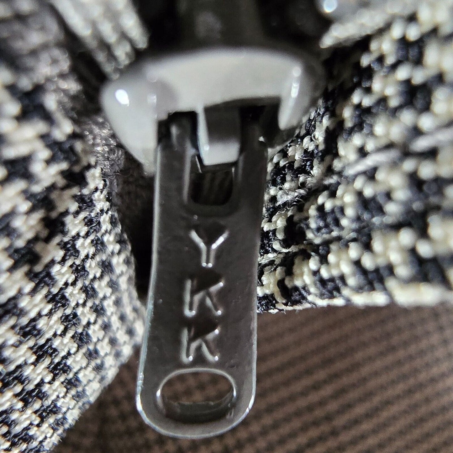 Vintage Late 1980s Nordstrom Houndstooth Virgin Wool Pleated Trousers (33x30)