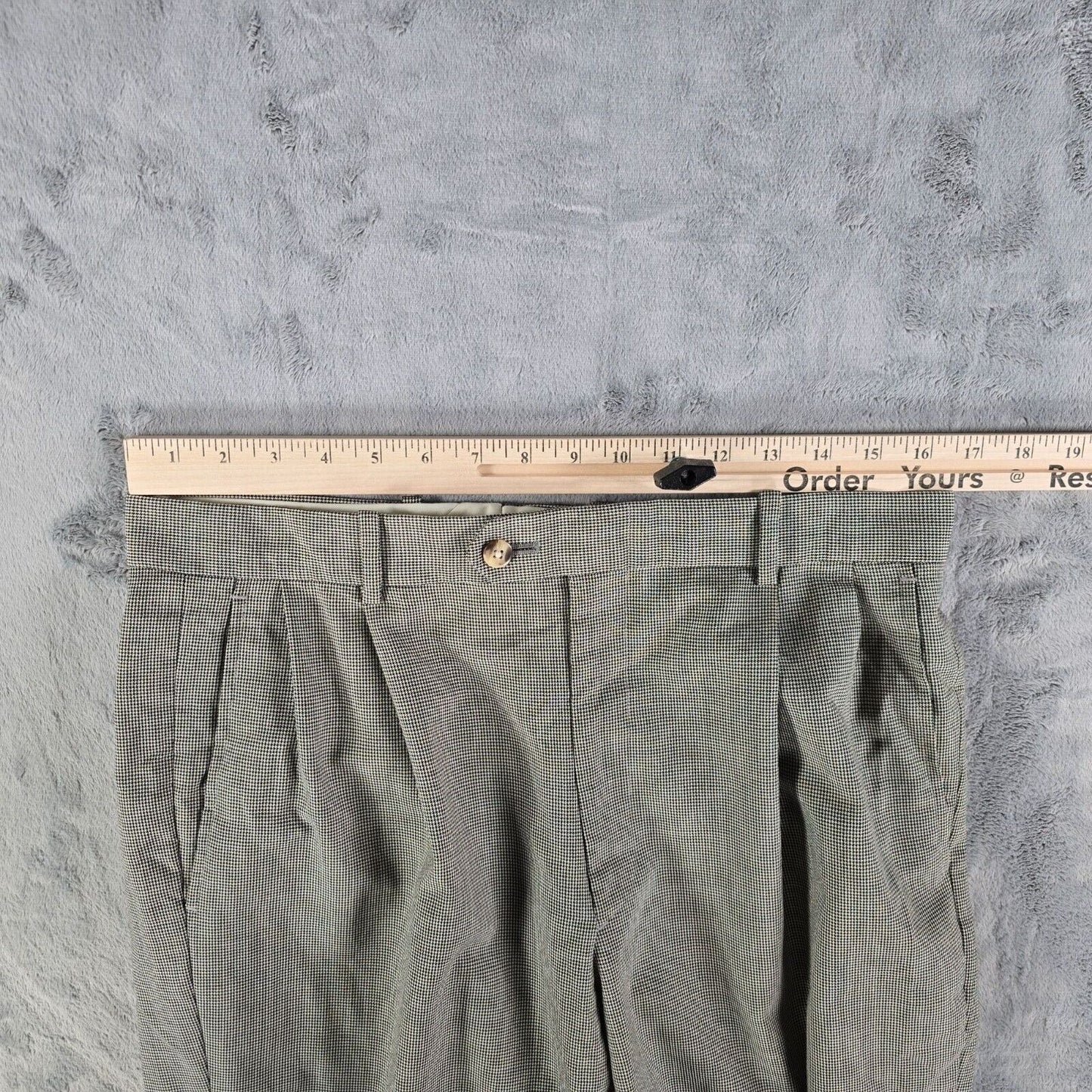 Vintage Late 1980s Nordstrom Houndstooth Virgin Wool Pleated Trousers (33x30)