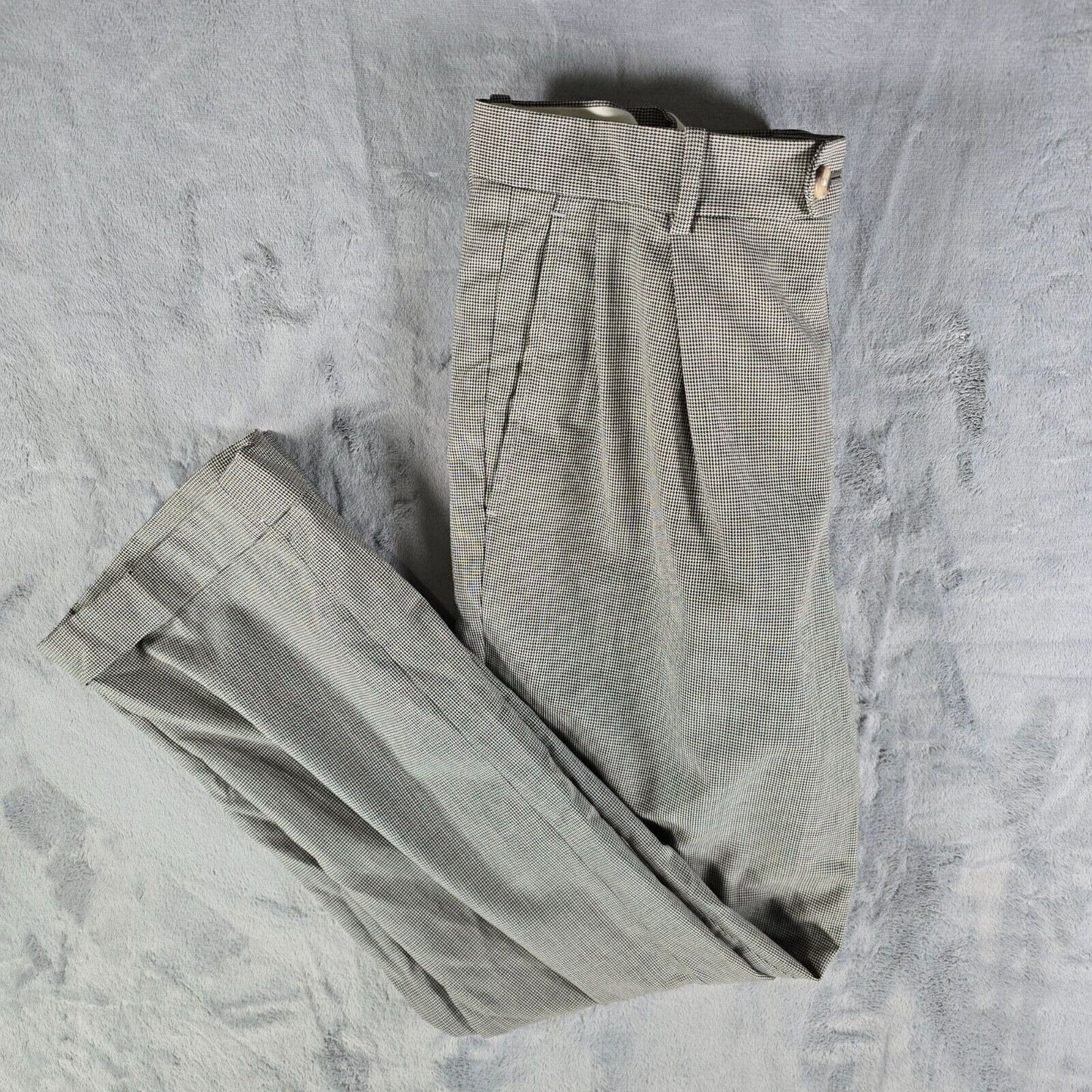 Vintage Late 1980s Nordstrom Houndstooth Virgin Wool Pleated Trousers (33x30)