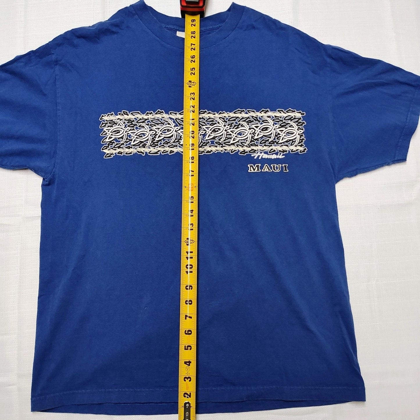 Vintage 1990s Made in USA Hawaii Maui Tribal Band Graphic T-Shirt (Large)