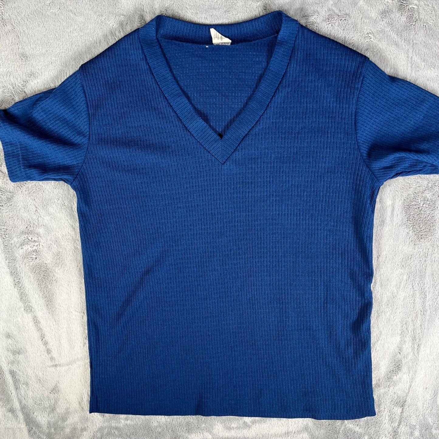 Vintage 1980s Blue Sears Made in Singapore Polyester Ribbed V-Neck Shirt (S)