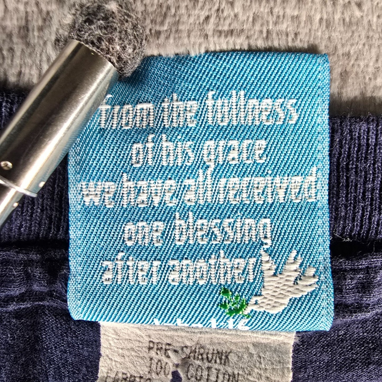 Vintage 1990s Countless Blessings "With God All Things Are Possible" T-Shirt (M)