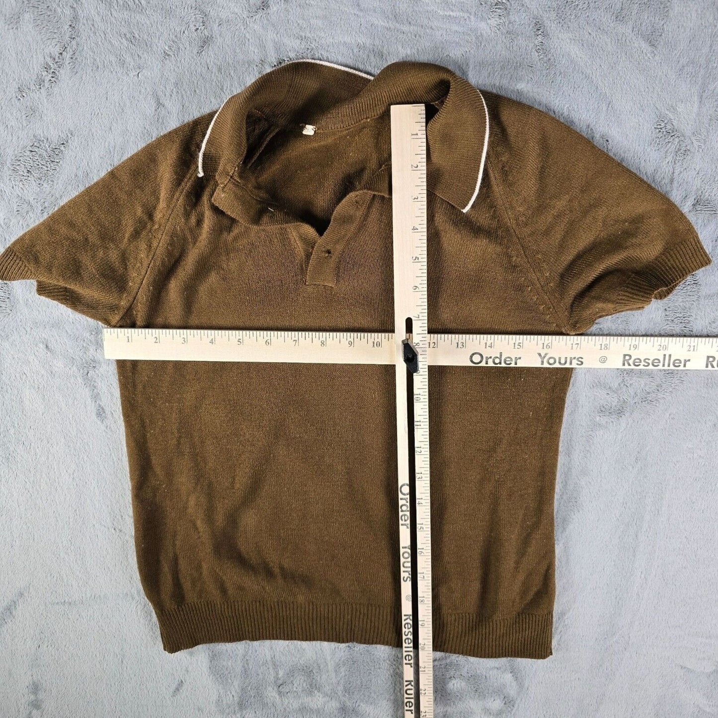 Vintage 1960s Mod Brown Knit Short Sleeve Contrast Trim Polo Shirt (XXS)