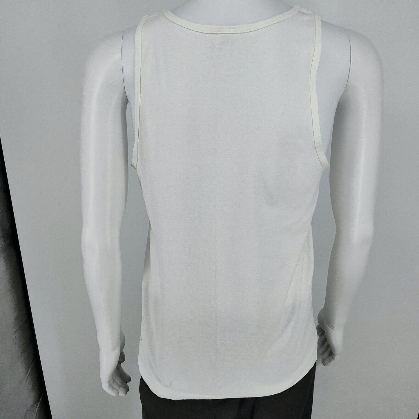 Vintage 1990s Made in USA "Body Basics Bellevue, Kentucky" White Tank Top (M)