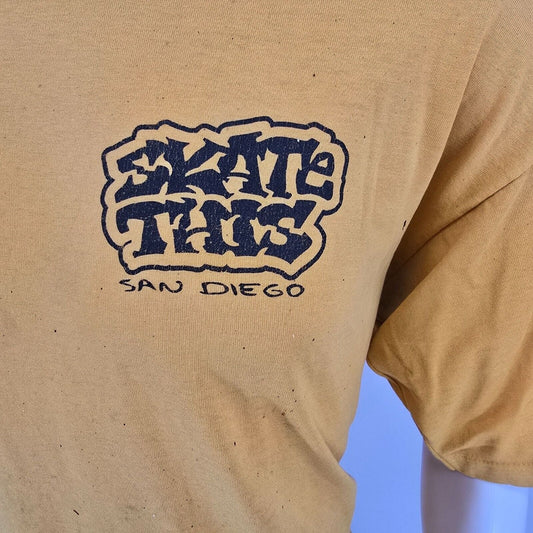 Vintage Thrashed 1990s Skate This San Diego Yellow Graphic T-Shirt (XL)