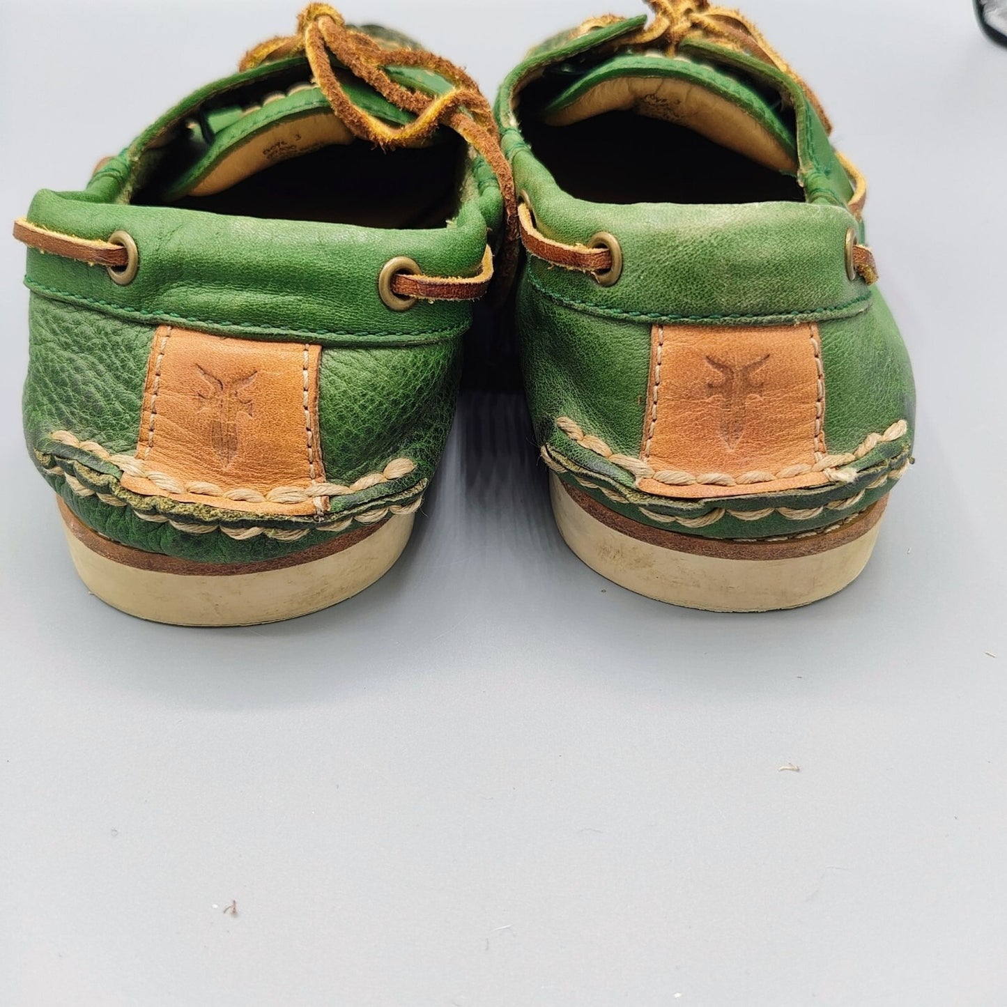 Frye "Sully" Boys Vibrant Green and Brown Leather Boat Shoes -90400 (Size 3)