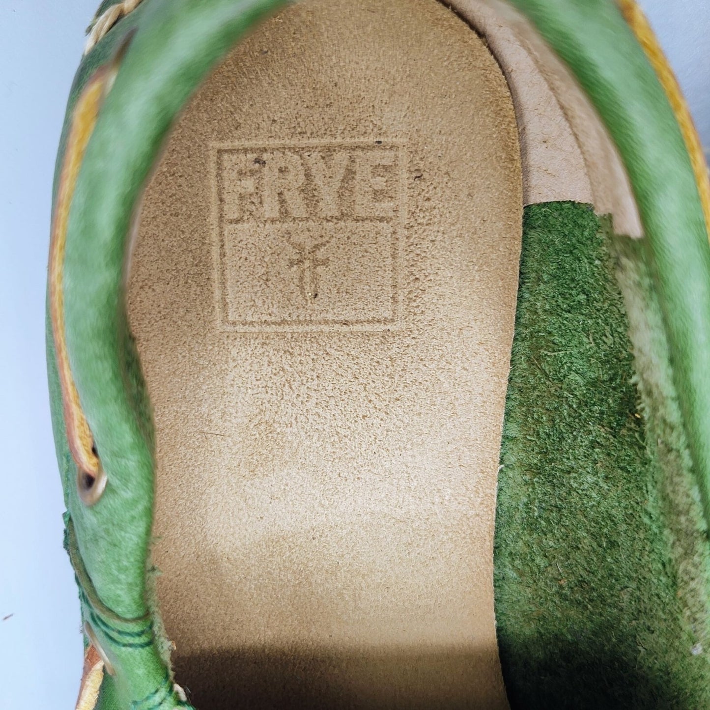 Frye "Sully" Boys Vibrant Green and Brown Leather Boat Shoes -90400 (Size 3)