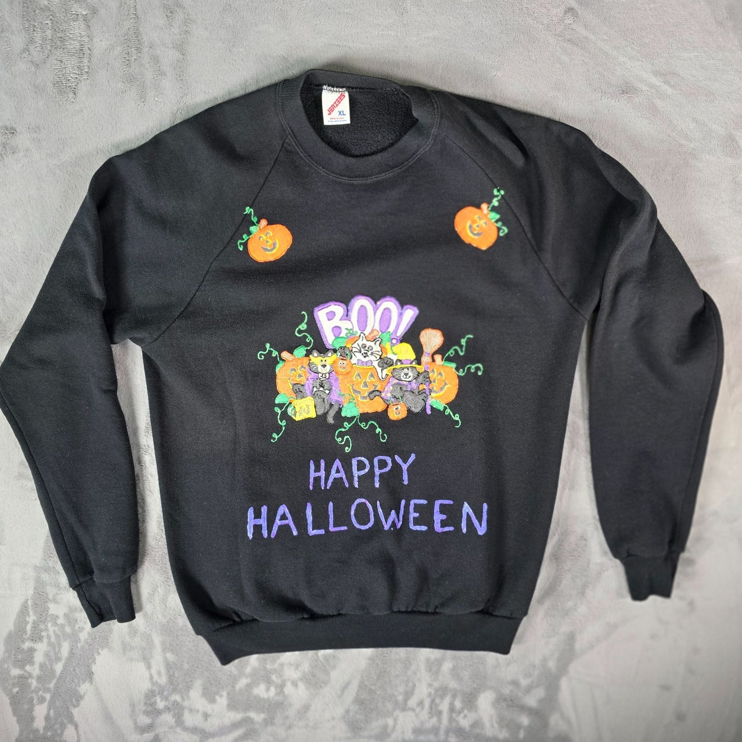 Vintage 1990s Jerzees "Boo!" Happy Halloween Cats and Pumpkins Sweatshirt (L)