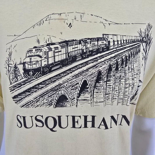 Vintage 1980s Hanes 50/50 Susquehanna Railroad Train Yellow T-Shirt (L/XL)