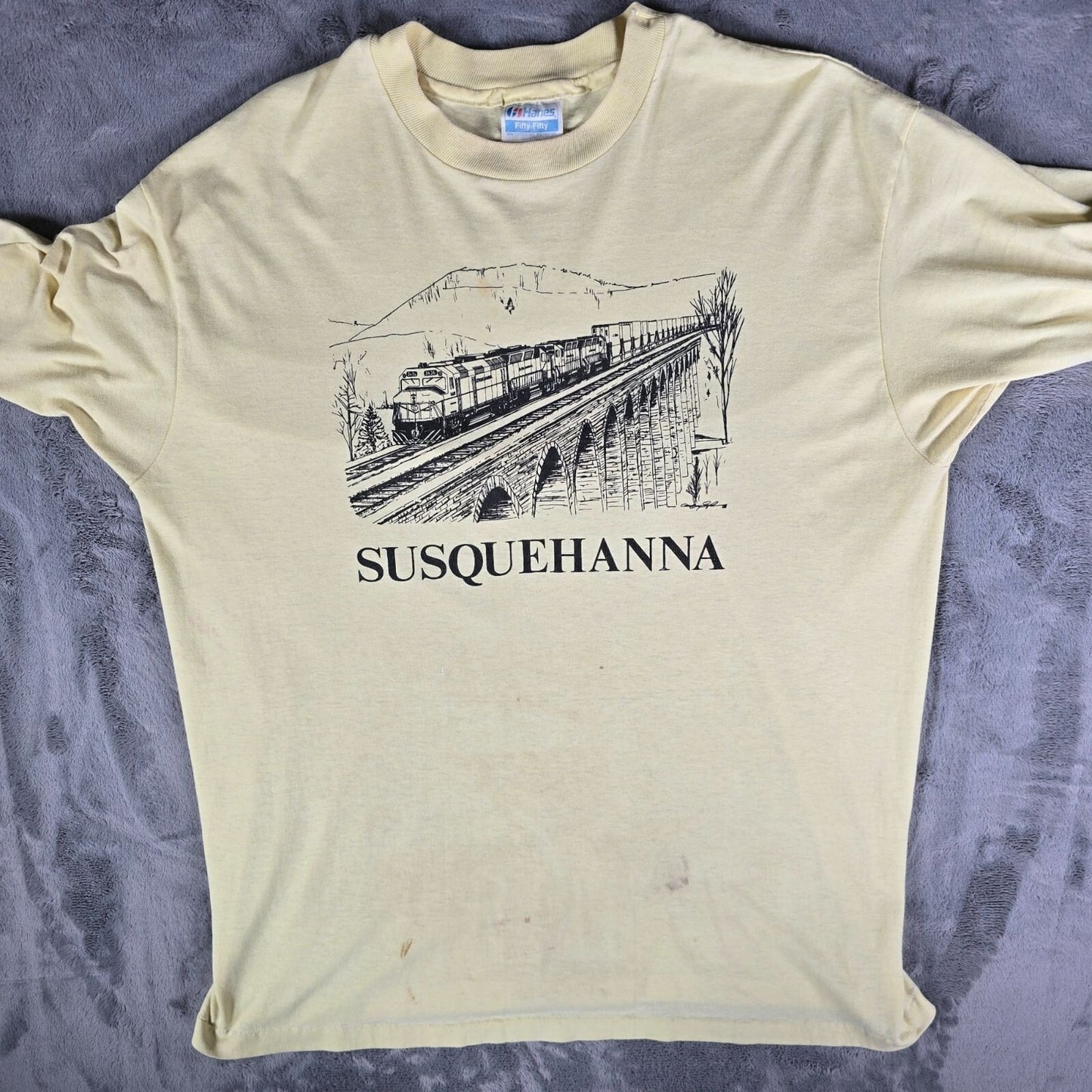 Vintage 1980s Hanes 50/50 Susquehanna Railroad Train Yellow T-Shirt (L/XL)