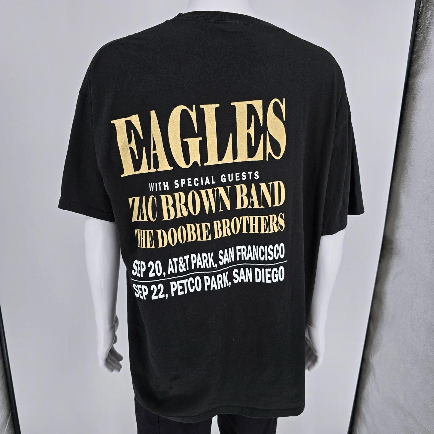Suna Eagles Tour 2018 San Francisco and San Diego Black Concert T-Shirt (XL)