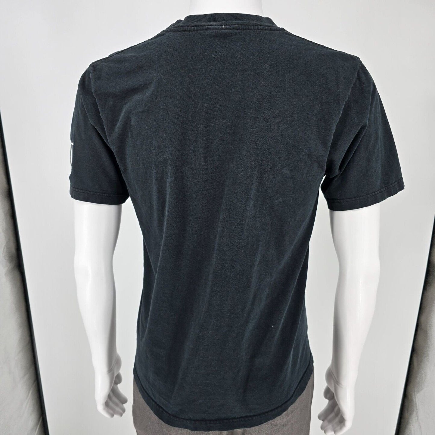 Vintage Y2K Volcom Cut and Sew Patch Logo Mens Black Graphic T-Shirt (M)