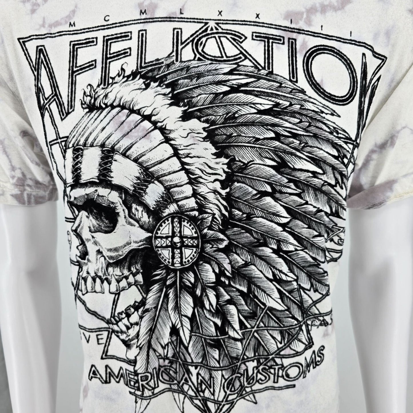 Affliction American Customs Ursa Major White/ Light Grey Ice Wash T-Shirt (L)