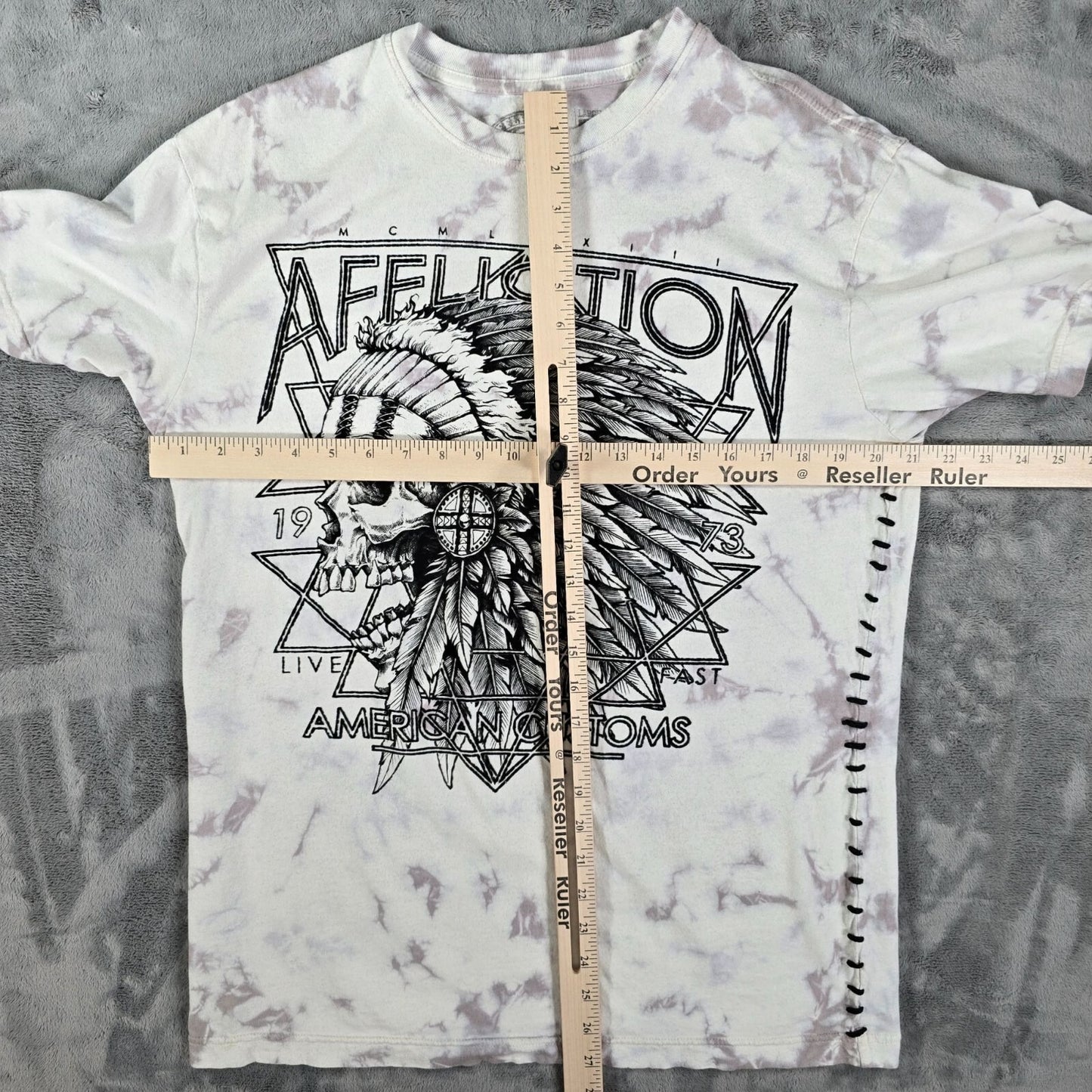 Affliction American Customs Ursa Major White/ Light Grey Ice Wash T-Shirt (L)