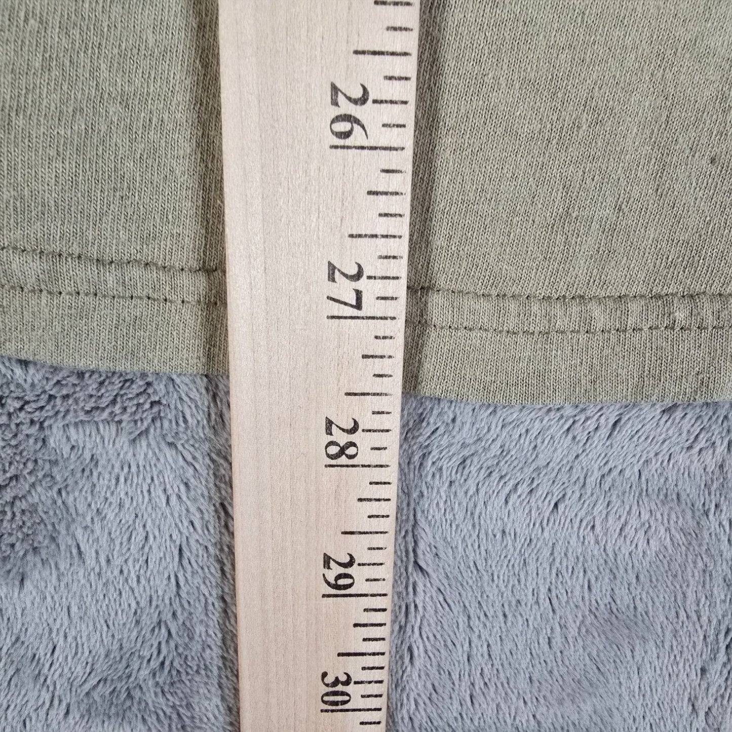 Vintage 2000s Jerzees Activewear Ale-8-One Embroidered Logo T-Shirt (M)