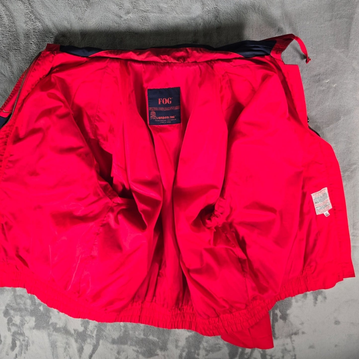 Vintage 1990s Fog by London Fog "Team Fog" Red Hooded Utility/Rain Jacket (XL)