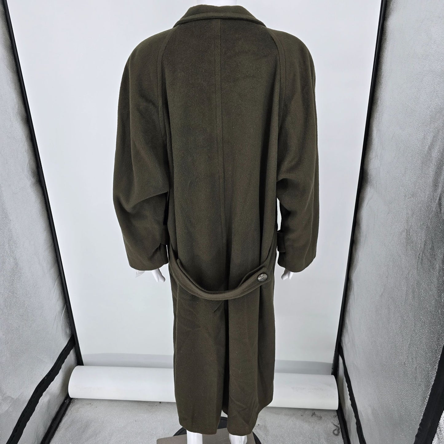 Vintage 1980s Casual Corner Oversized Wool Blend Olive Green Long Coat (Size 10)