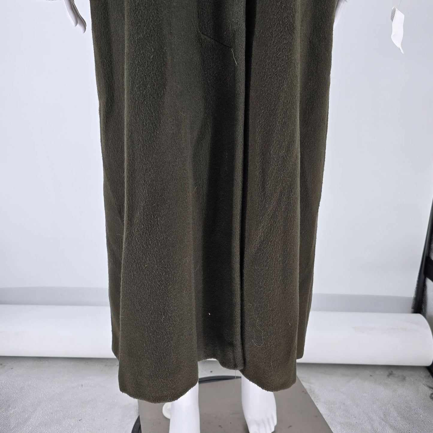 Vintage 1980s Casual Corner Oversized Wool Blend Olive Green Long Coat (Size 10)