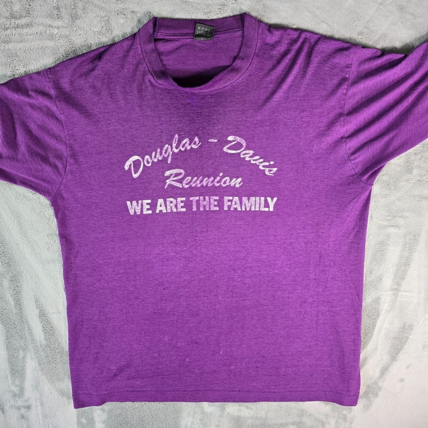Distressed 1990s Douglas-Davis 1993 Family Reunion Purple T-Shirt (XL)