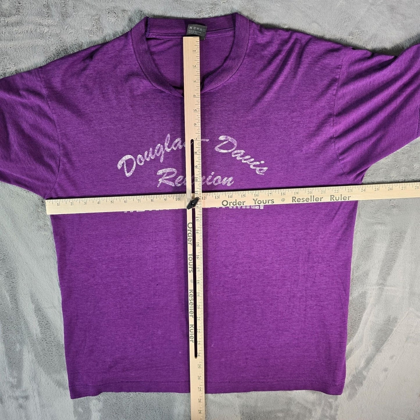 Distressed 1990s Douglas-Davis 1993 Family Reunion Purple T-Shirt (XL)