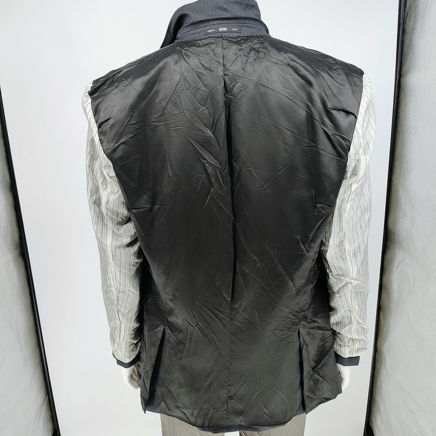 Boss Hugo Boss Reda Super 100 Charcoal Pasolini/Movie US_2 Suit Jacket (44R)