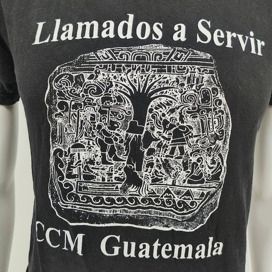 Playeras Coco Rock 'Llamados a Servir CCM Guatemala' Graphic T-Shirt (XS)