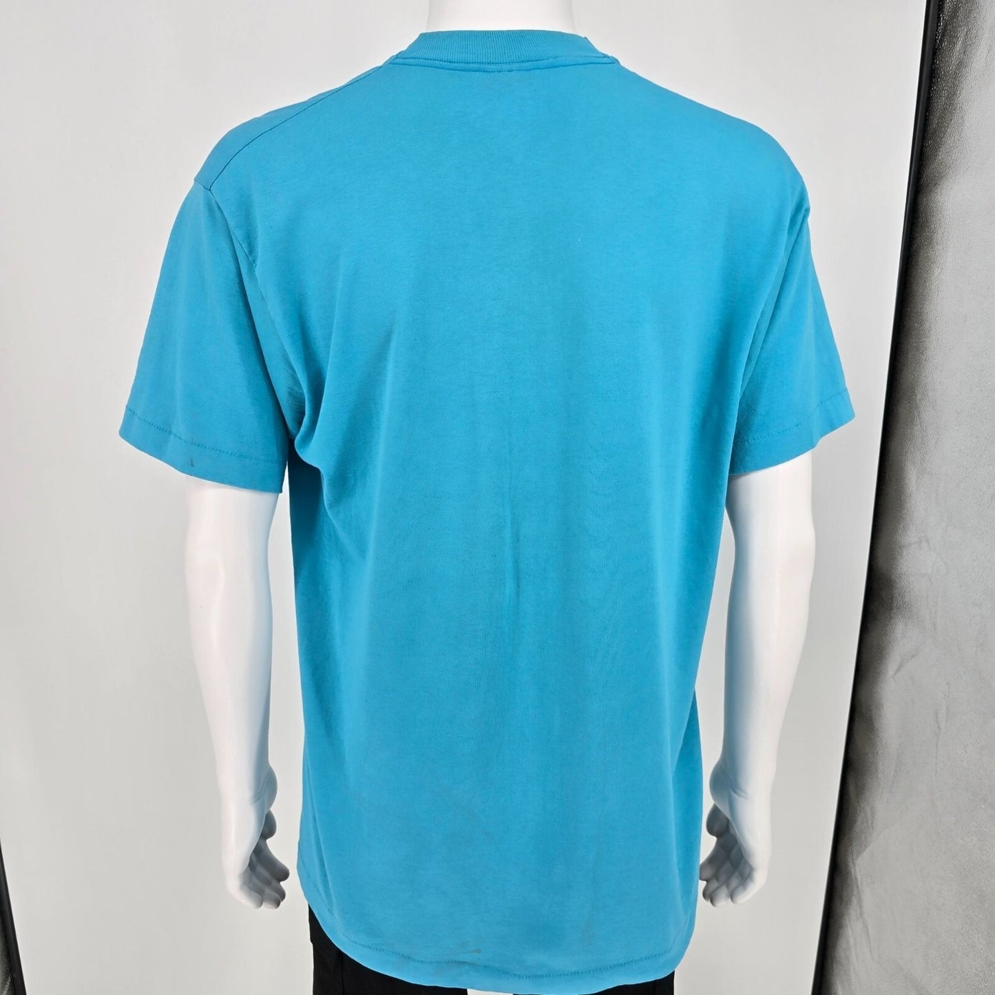 Vintage 1990s Green Lantern Bar Linton, North Dakota Graphic T-Shirt (L)
