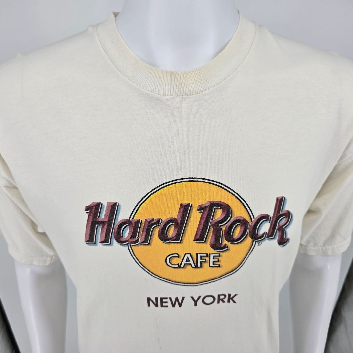 Vintage Y2K/Early 2000s Hard Rock Cafe New York Made in USA White T-Shirt (L)