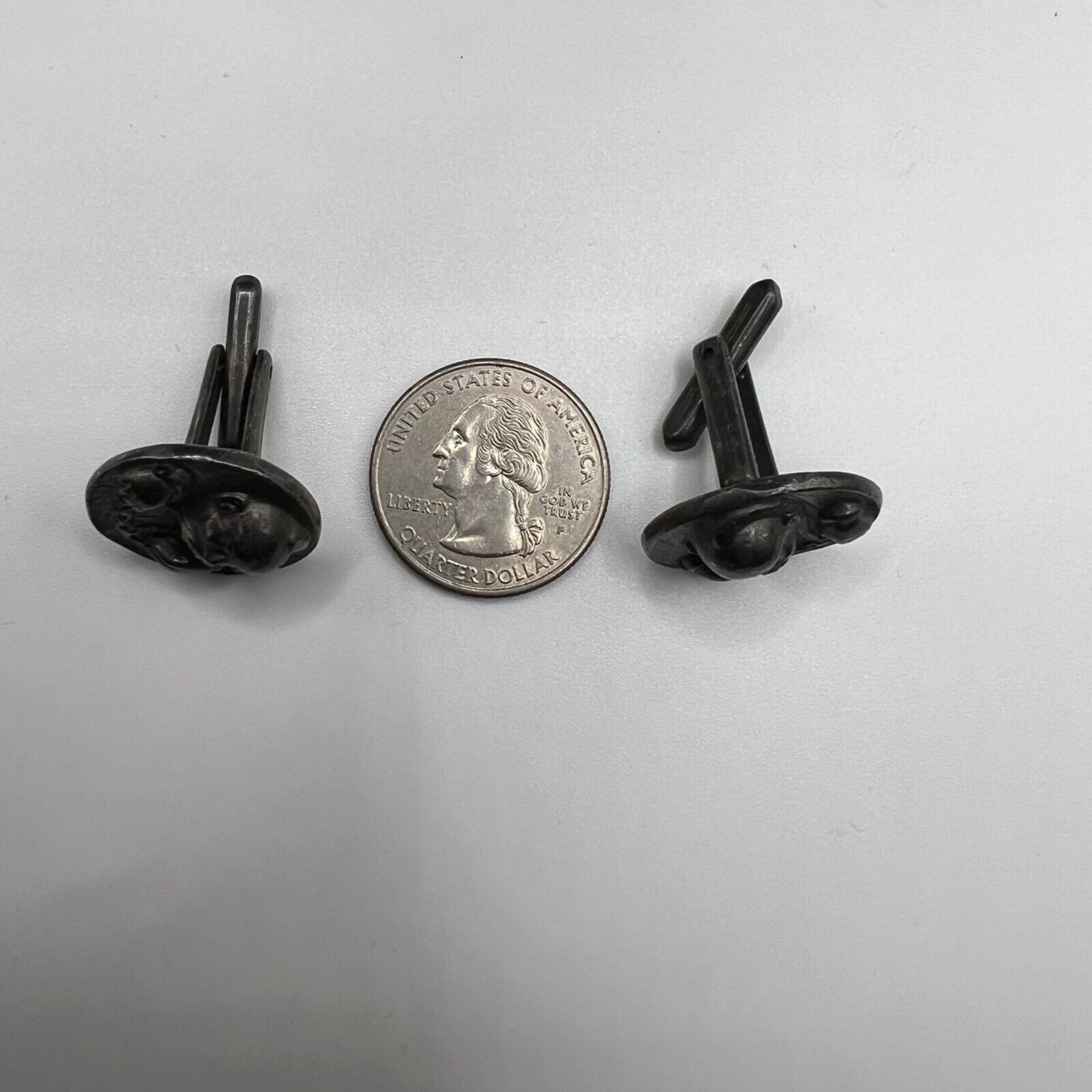 Vintage Unbranded Confucius in Chains Silver Tone Cufflinks