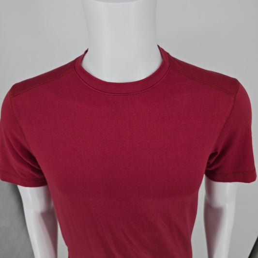 REI Men's Red Polyester/Spandex Running/Hiking Activewear T-Shirt (Small)