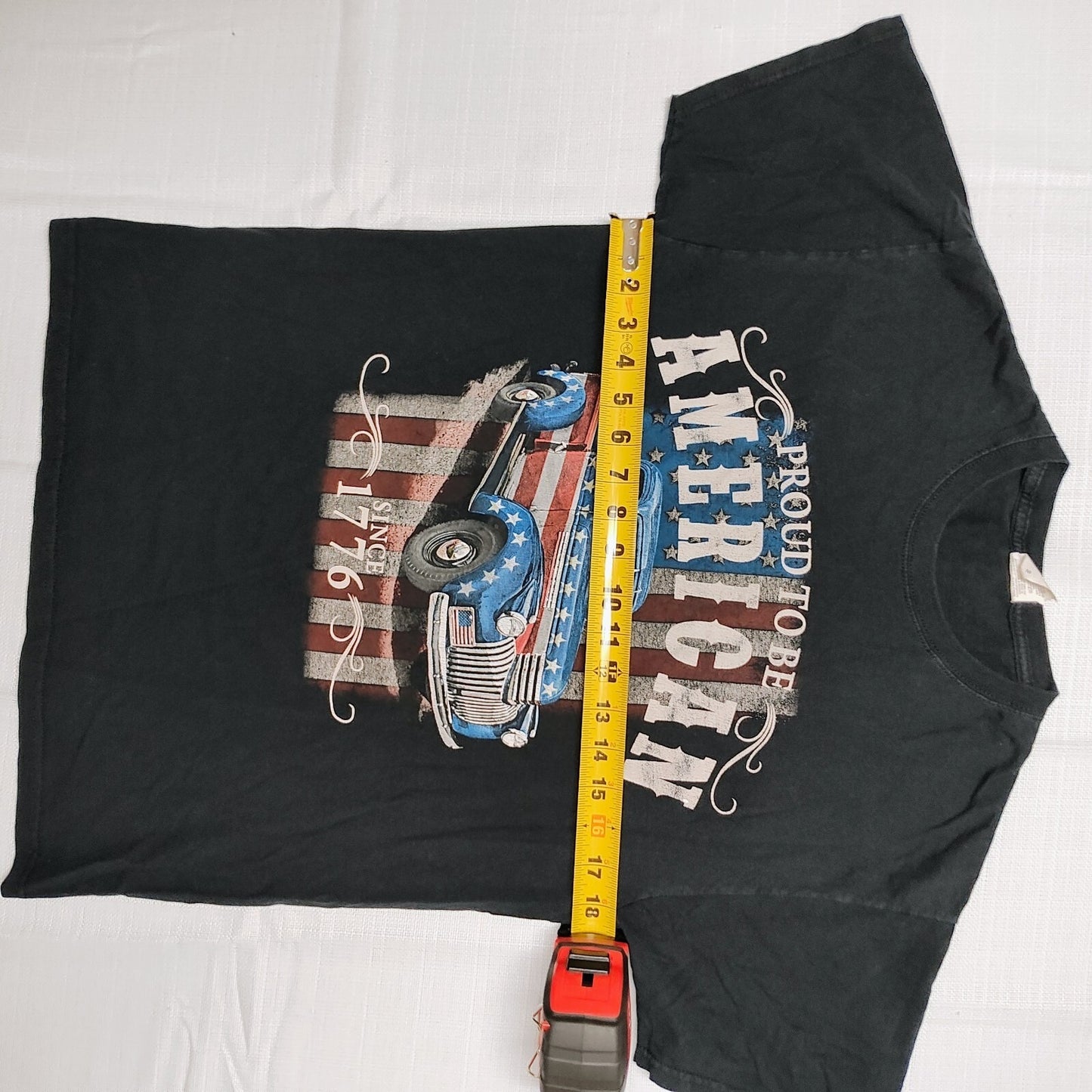 "Proud to be an American Since 1776" Vintage Truck Patriotic T-Shirt (Medium)