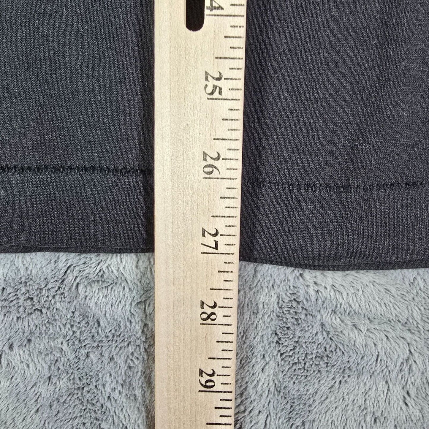 Distressed Vintage 1990s/Y2K Black Frito-Lay Killingly Employee T-Shirt (L)