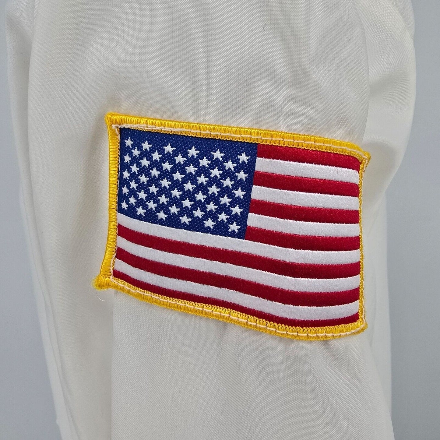 Vintage 1980s Field Sports White Striped Flag Patch Windbreaker Jacket (L)