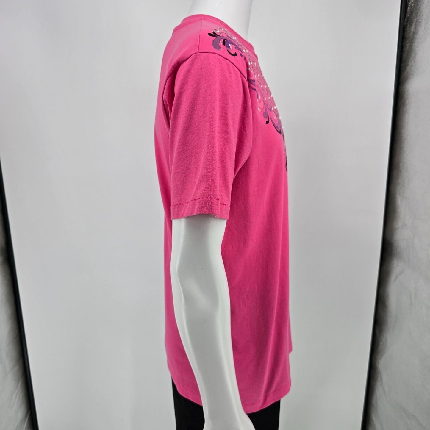 Vintage 1990s Hanes Embellished Glitter Yoke Baroque Scroll Design T-Shirt (M/L)