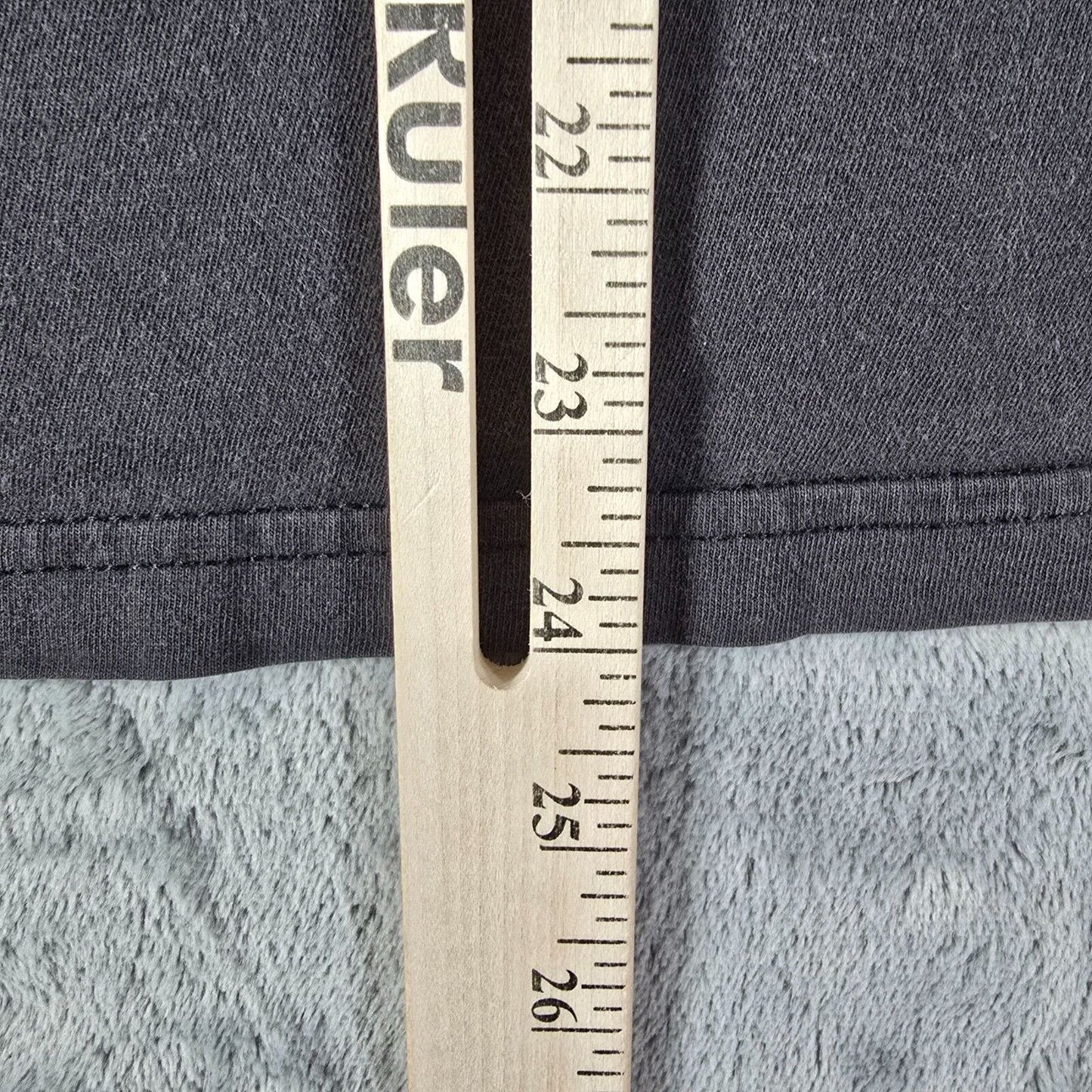 Vintage Y2K Pink Floyd Dark Side of the Moon Faded Black Graphic T-Shirt (S)