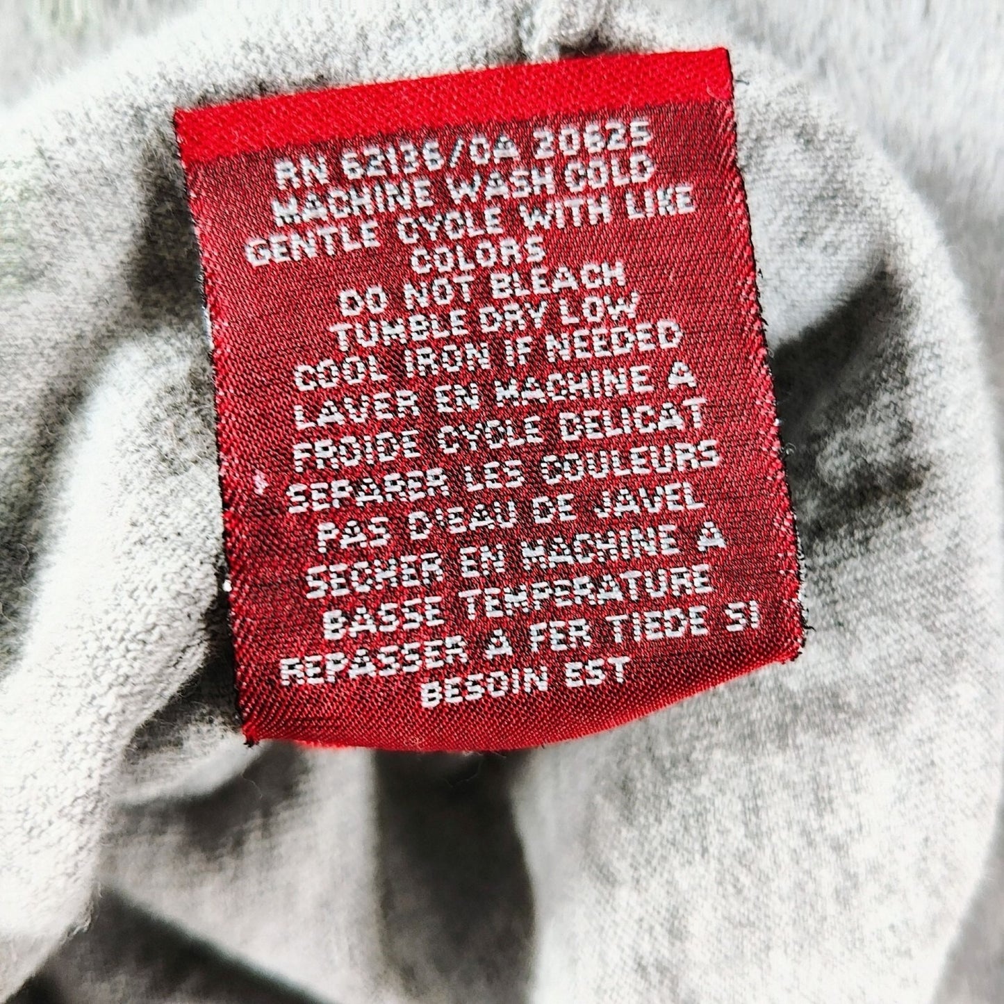 Guess Co. Originals Nineteen Eighty-One Women's Gray Logo T-Shirt (XL) *Flawed