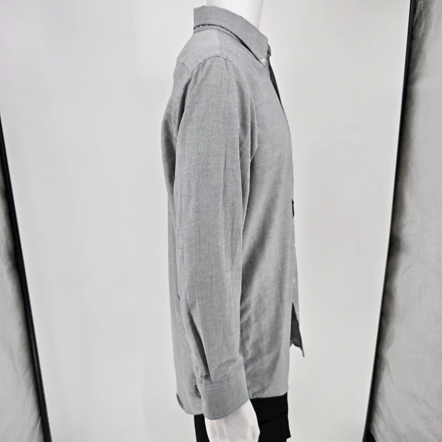 Vintage 1980s Sears Roebuck & Co. Light Gray Button-Down Shirt (16 32/33)