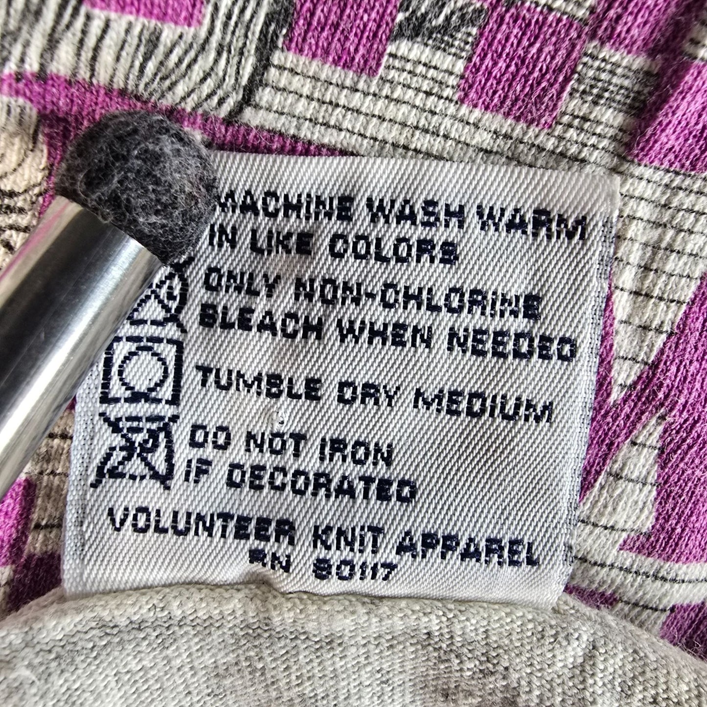 Thrashed Vintage 1990s Hello Hawaii Gray Single Stitch Tourist T-Shirt (M)